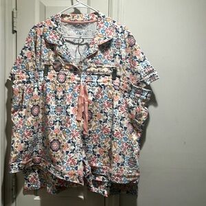NWOT Vera Bradley floral plus size pajama set